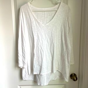 CHICO’S Ultimate Tee V-Neck 3/4 Sleeve